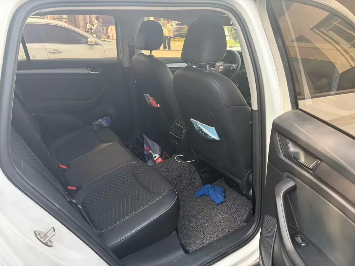 2018 Skoda Kodiak 2.0T 186HP L4 7DCT,autocango,china used car exporter,china ev exporter,chinese used car exporter,chinese used ev exporter