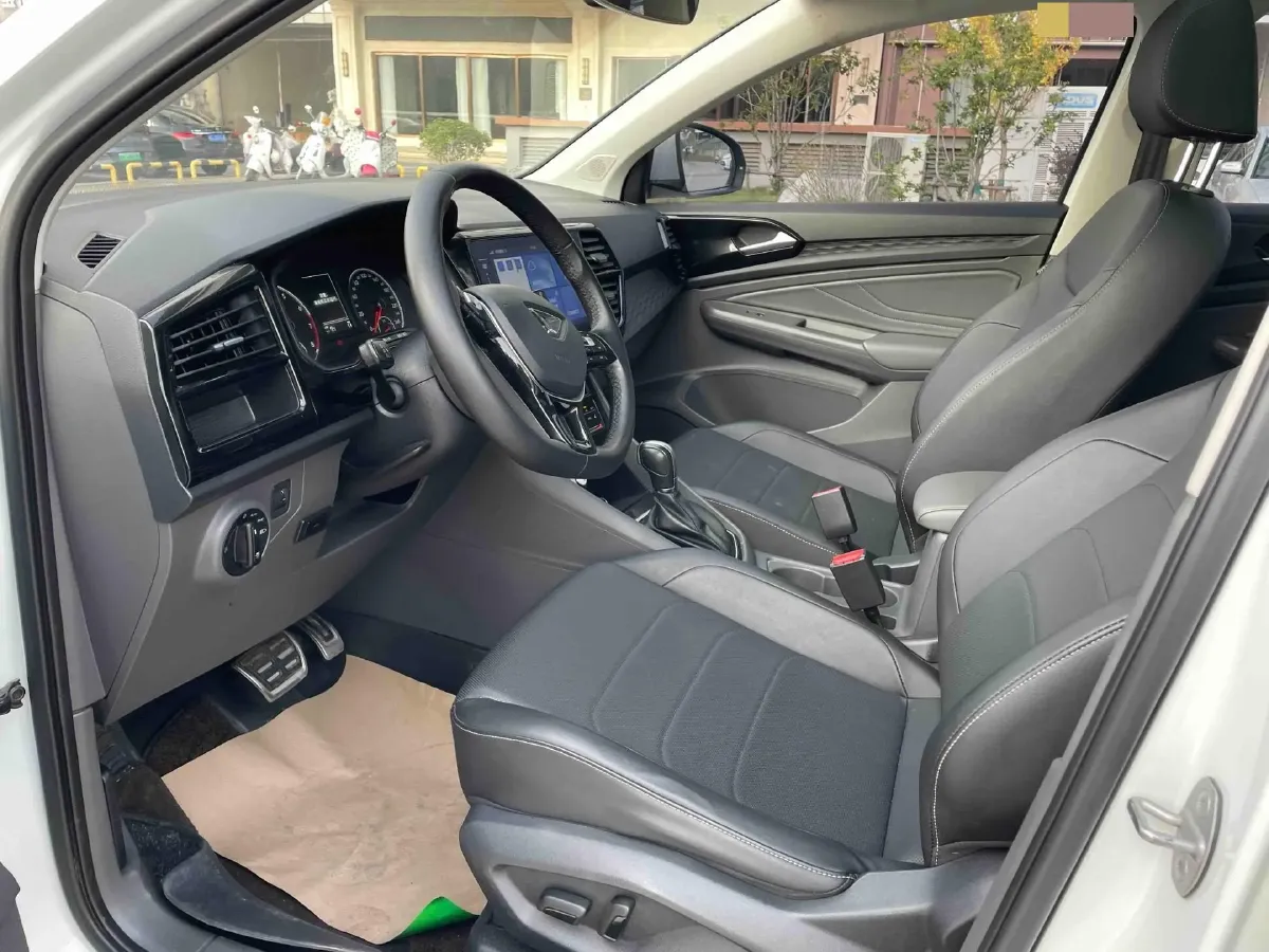 2020 Jetta VS7 1.4T 150HP L4 6AT,autocango,china used car exporter,china ev exporter,chinese used car exporter,chinese used ev exporter