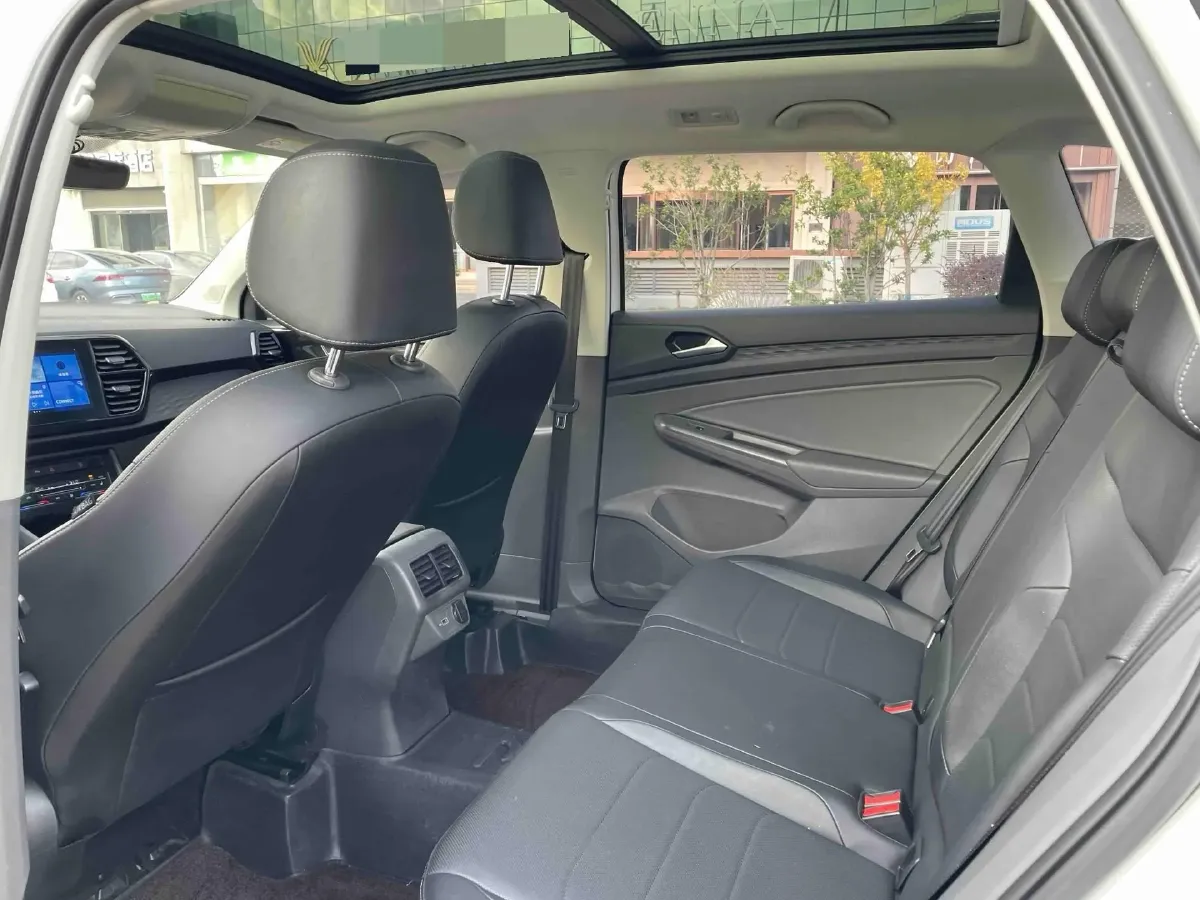 2020 Jetta VS7 1.4T 150HP L4 6AT,autocango,china used car exporter,china ev exporter,chinese used car exporter,chinese used ev exporter