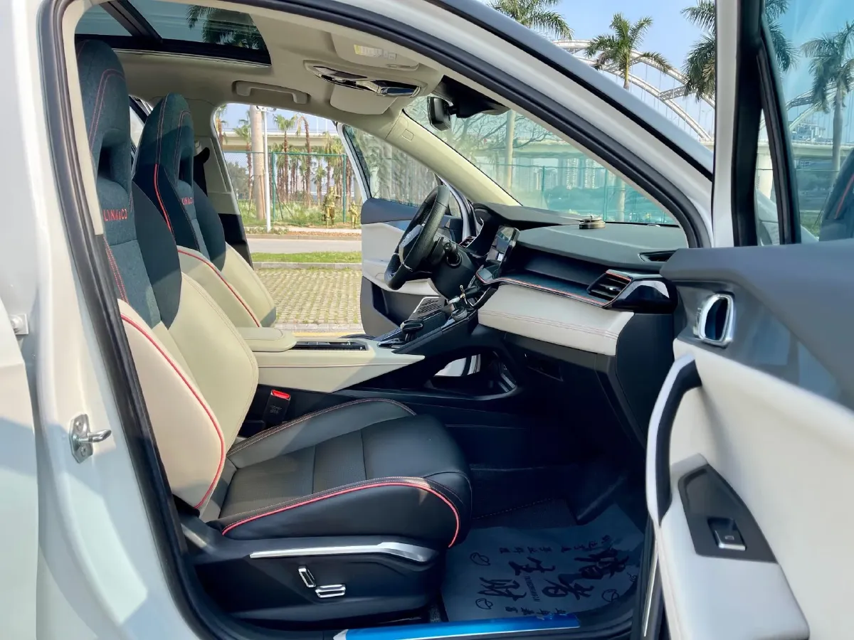 2020 LYNK&CO 06 1.5T 177HP L3 7DCT,autocango,china used car exporter,china ev exporter,chinese used car exporter,chinese used ev exporter