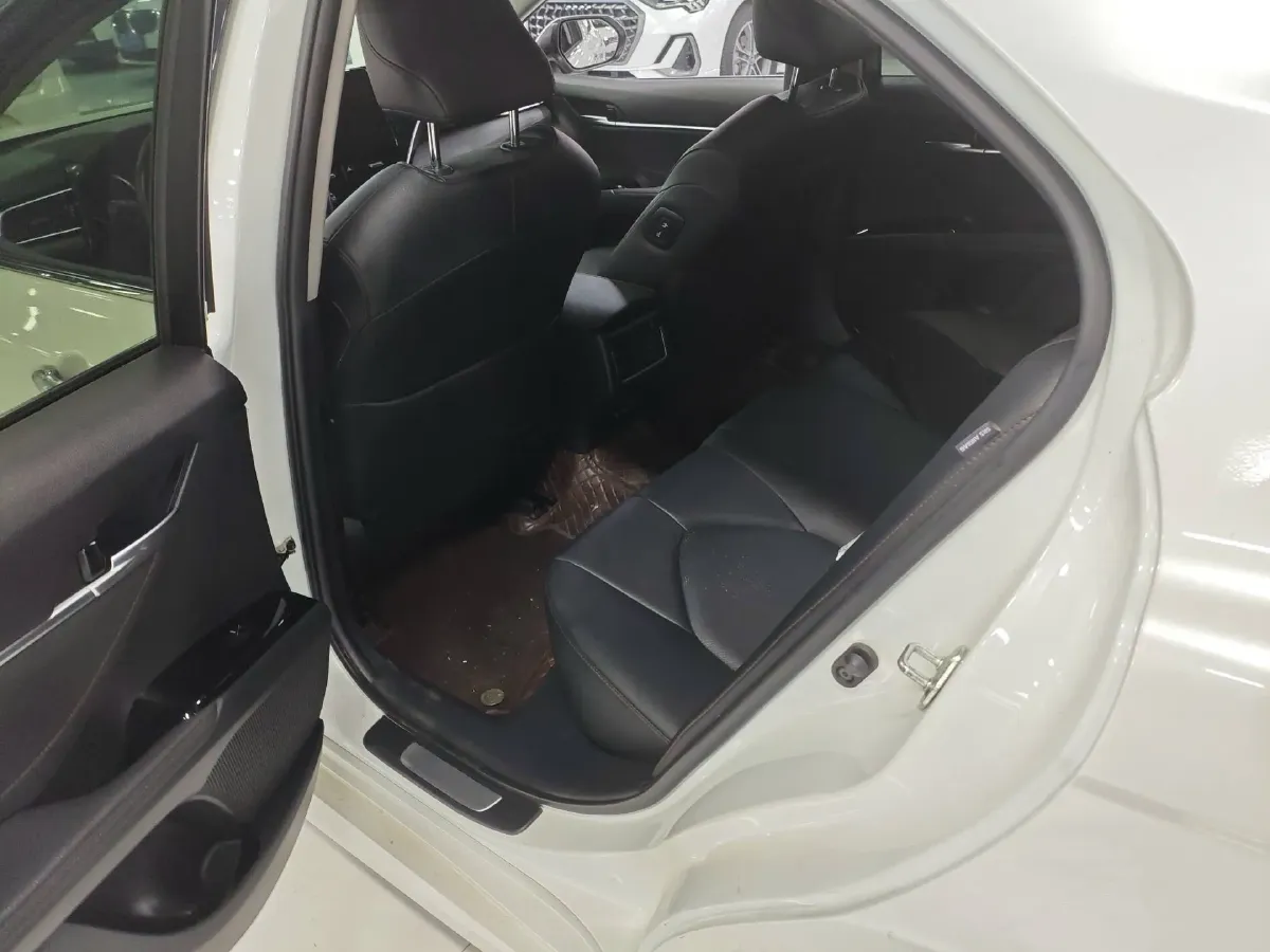 2021 Toyota Camry 2.0L 178HP L4 CVT,autocango,china used car exporter,china ev exporter,chinese used car exporter,chinese used ev exporter