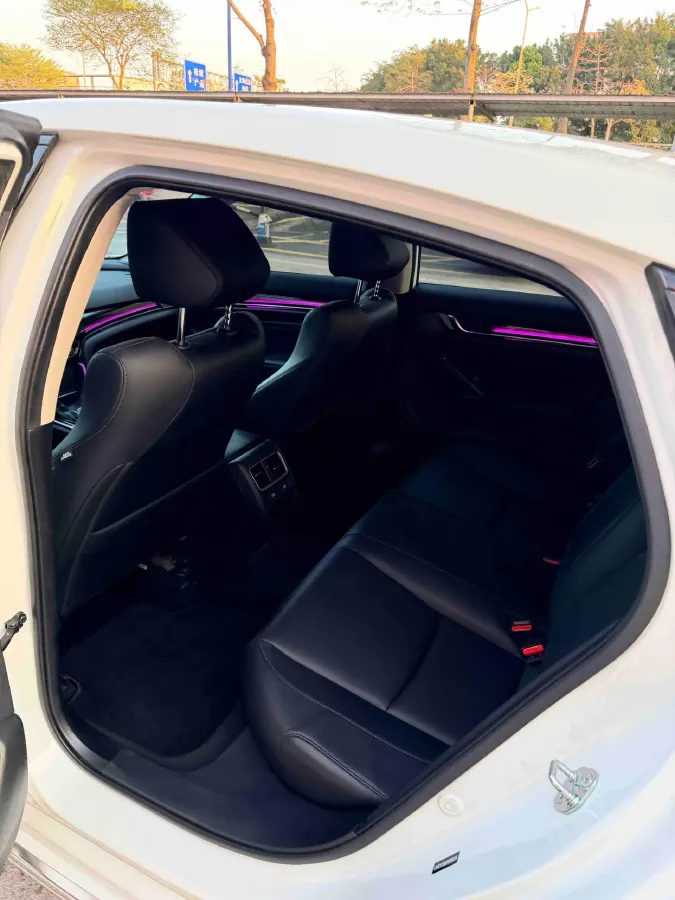 2022 Honda Accord 1.5T 194HP L4 CVT,autocango,china used car exporter,china ev exporter,chinese used car exporter,chinese used ev exporter