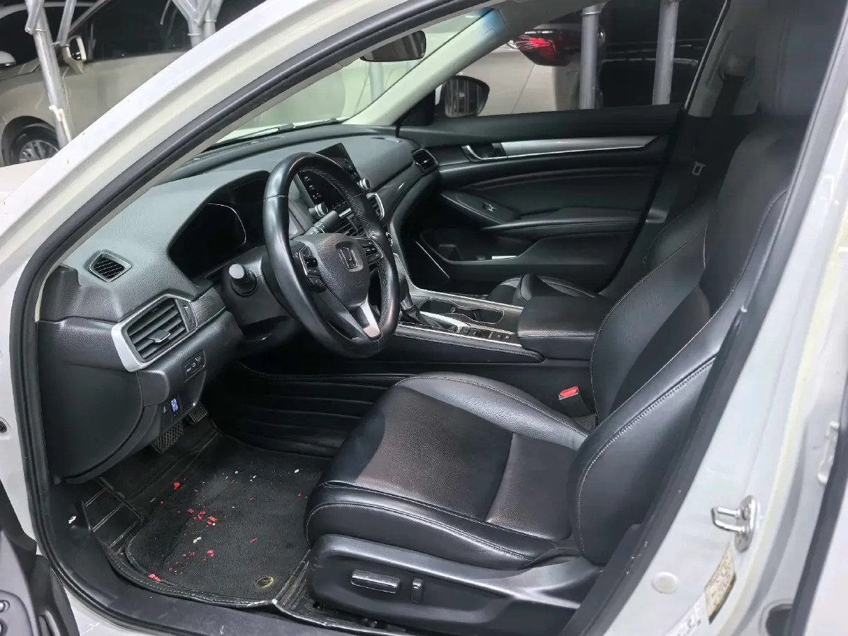 2018 Honda Accord 1.5T 194HP L4 CVT,autocango,china used car exporter,china ev exporter,chinese used car exporter,chinese used ev exporter