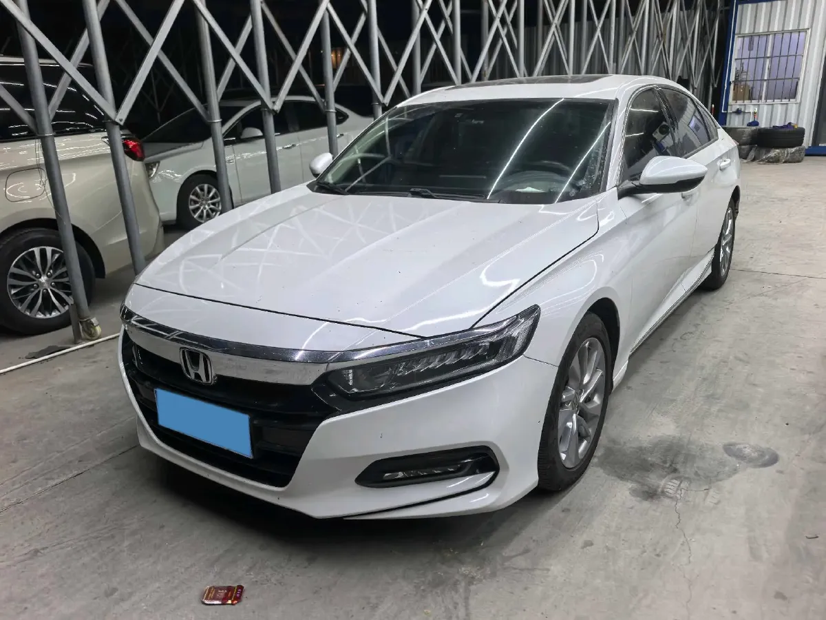 2018 Honda Accord 1.5T 194HP L4 CVT,autocango,china used car exporter,china ev exporter,chinese used car exporter,chinese used ev exporter