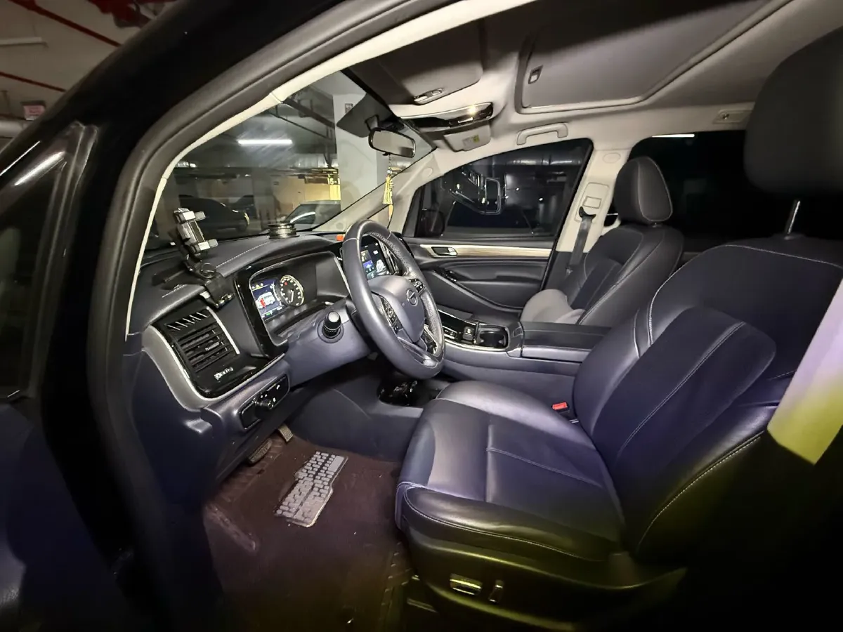 2023 GAC Trumpchi M8 2.0T 252HP L4 8AT,autocango,china used car exporter,china ev exporter,chinese used car exporter,chinese used ev exporter