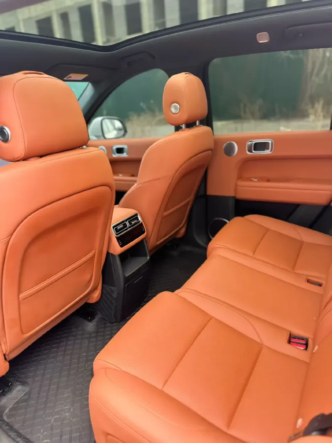 2024 Li L6 Range Extended 154HP L4 REEV 36.8KWH,autocango,china used car exporter,china ev exporter,chinese used car exporter,chinese used ev exporter