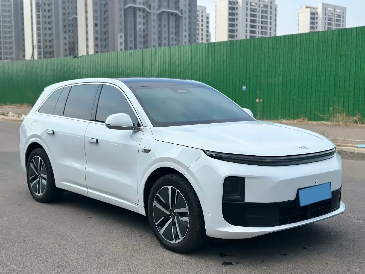 2024 Li L6 Range Extended 154HP L4 REEV 36.8KWH,autocango,china used car exporter,china ev exporter,chinese used car exporter,chinese used ev exporter