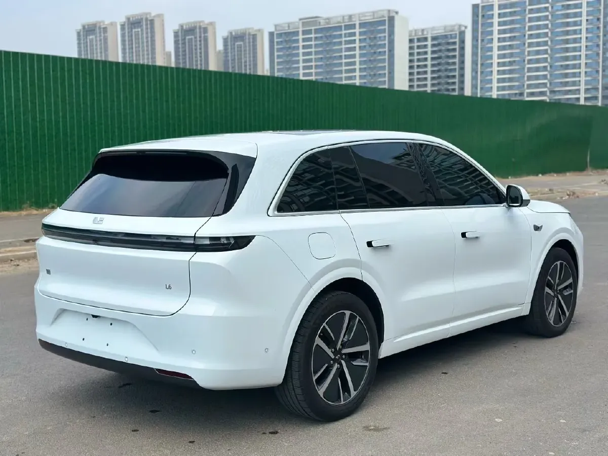 2024 Li L6 Range Extended 154HP L4 REEV 36.8KWH,autocango,china used car exporter,china ev exporter,chinese used car exporter,chinese used ev exporter
