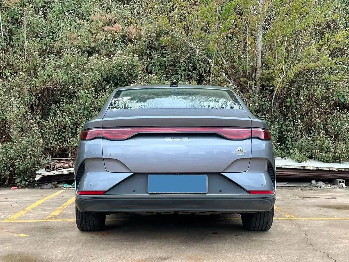 2025 BYD QinL BEV,autocango,china used car exporter,china ev exporter,chinese used car exporter,chinese used ev exporter