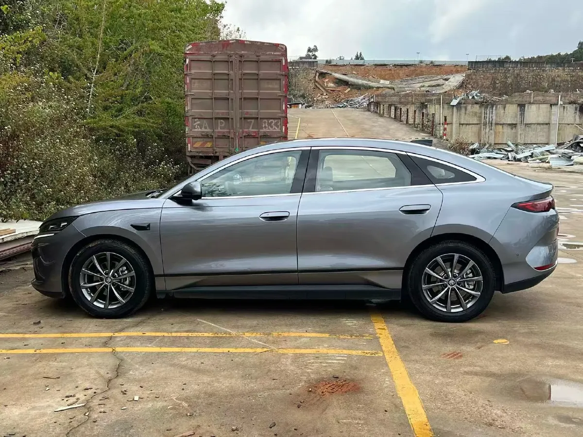 2025 BYD QinL BEV,autocango,china used car exporter,china ev exporter,chinese used car exporter,chinese used ev exporter