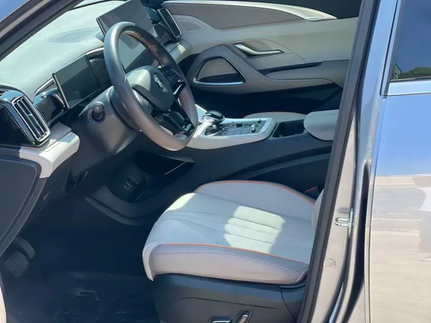 2023 BYD Song Pro 1.5L 110HP L4 E-CVT PHEV 18.3KWH,autocango,china used car exporter,china ev exporter,chinese used car exporter,chinese used ev exporter