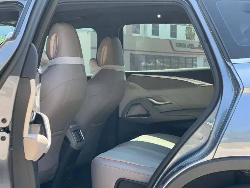 2023 BYD Song Pro 1.5L 110HP L4 E-CVT PHEV 18.3KWH,autocango,china used car exporter,china ev exporter,chinese used car exporter,chinese used ev exporter