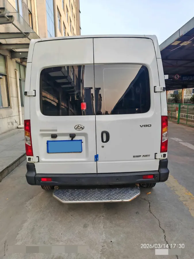 2018 MAXUS XinTu V80 2.5T 136HP L4 6MT,autocango,china used car exporter,china ev exporter,chinese used car exporter,chinese used ev exporter