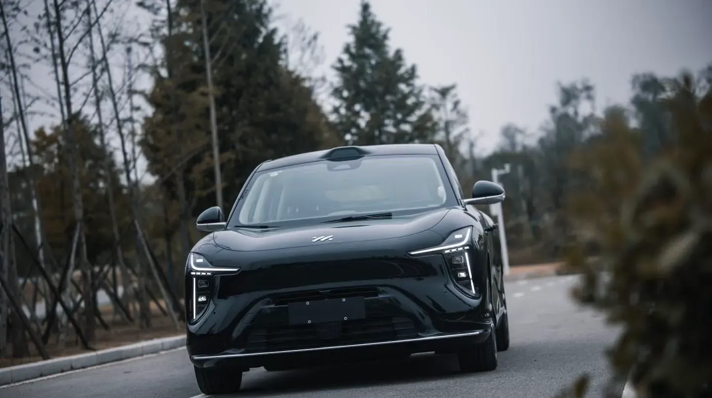 2025 IM LS6 BEV 75KWH,autocango,china used car exporter,china ev exporter,chinese used car exporter,chinese used ev exporter