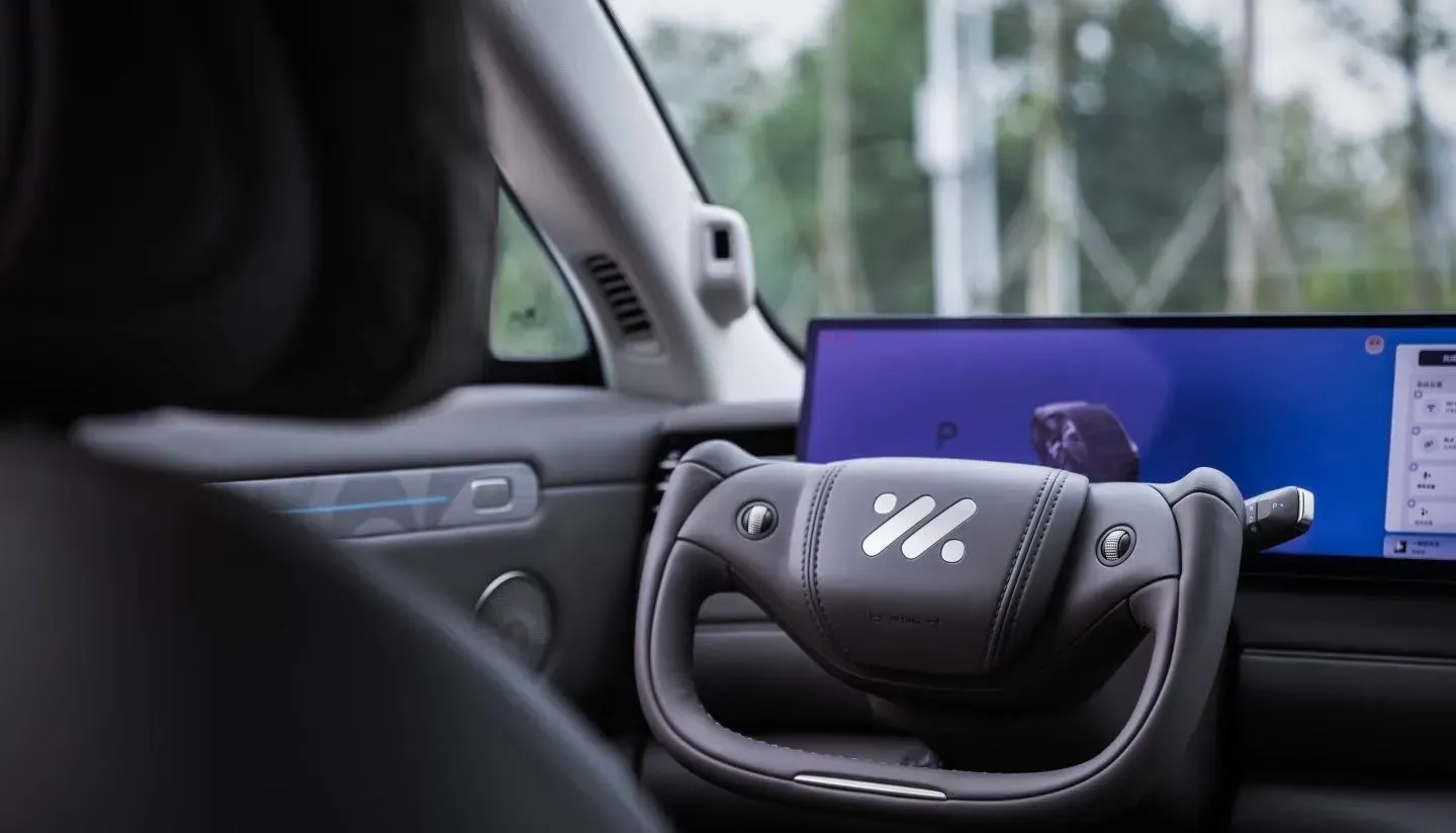 2025 IM LS6 BEV 75KWH,autocango,china used car exporter,china ev exporter,chinese used car exporter,chinese used ev exporter