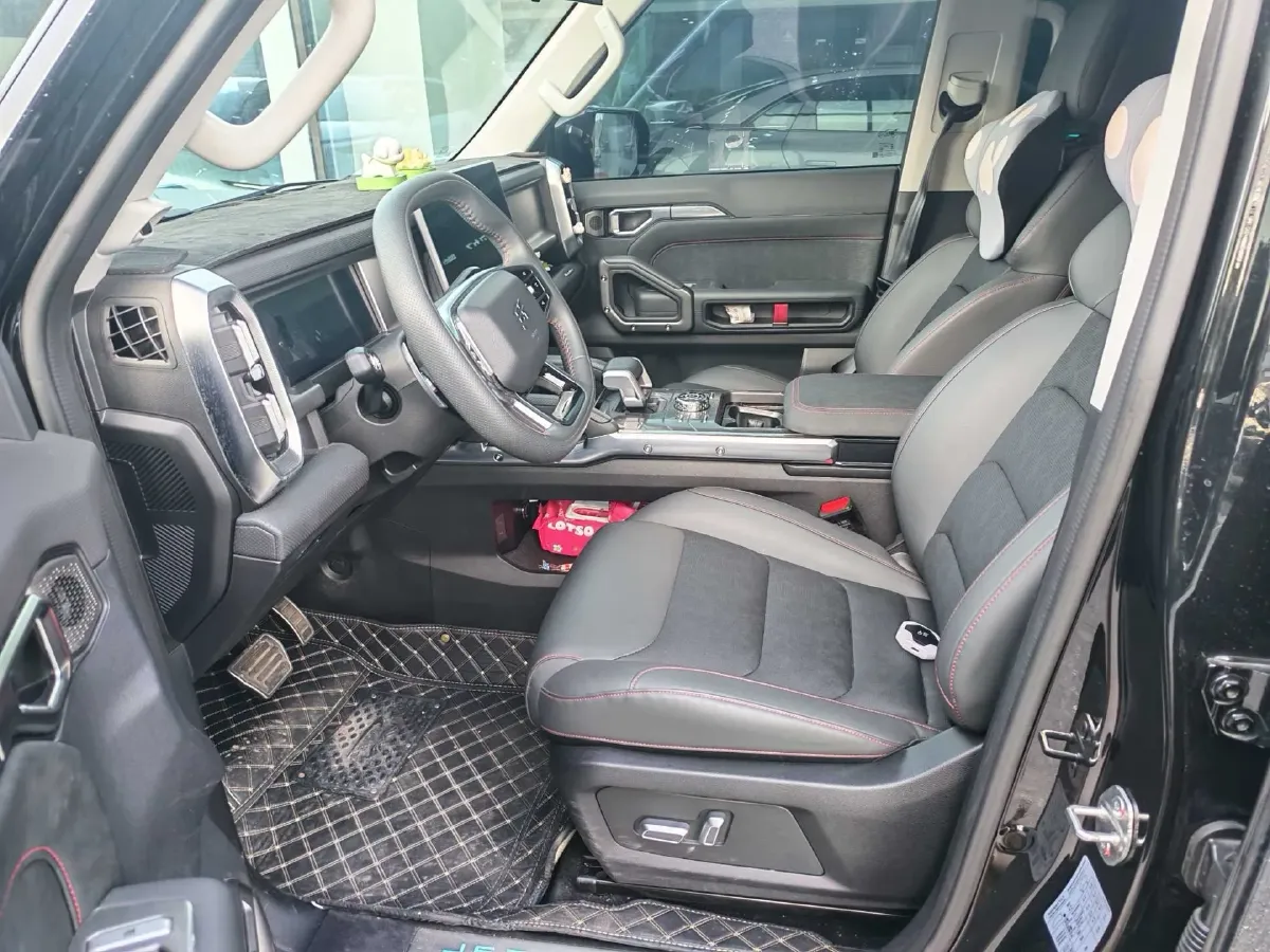 2023 Jetour Traveller 2.0T 254HP L4 7DCT,autocango,china used car exporter,china ev exporter,chinese used car exporter,chinese used ev exporter