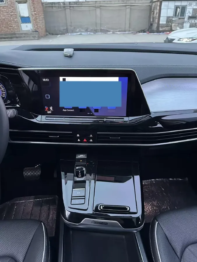 2021 Volkswagen Talagon 2.5T 299HP V6 7DCT,autocango,china used car exporter,china ev exporter,chinese used car exporter,chinese used ev exporter