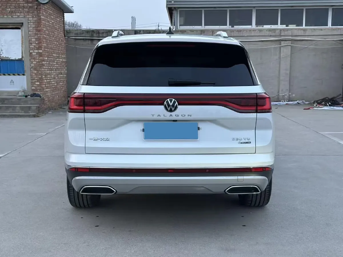 2021 Volkswagen Talagon 2.5T 299HP V6 7DCT,autocango,china used car exporter,china ev exporter,chinese used car exporter,chinese used ev exporter