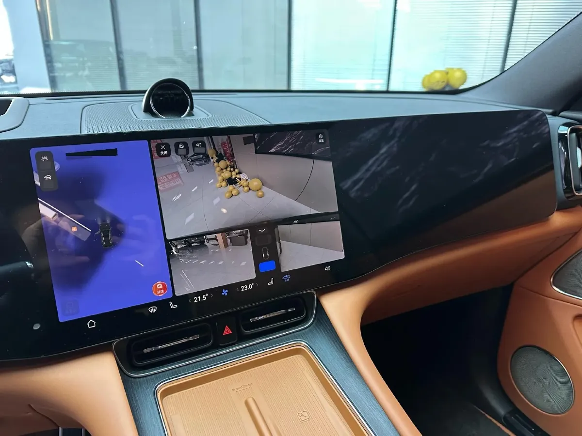 2025 AITO AITO M8 REEV 160HP REEV 53.4KWH,autocango,china used car exporter,china ev exporter,chinese used car exporter,chinese used ev exporter