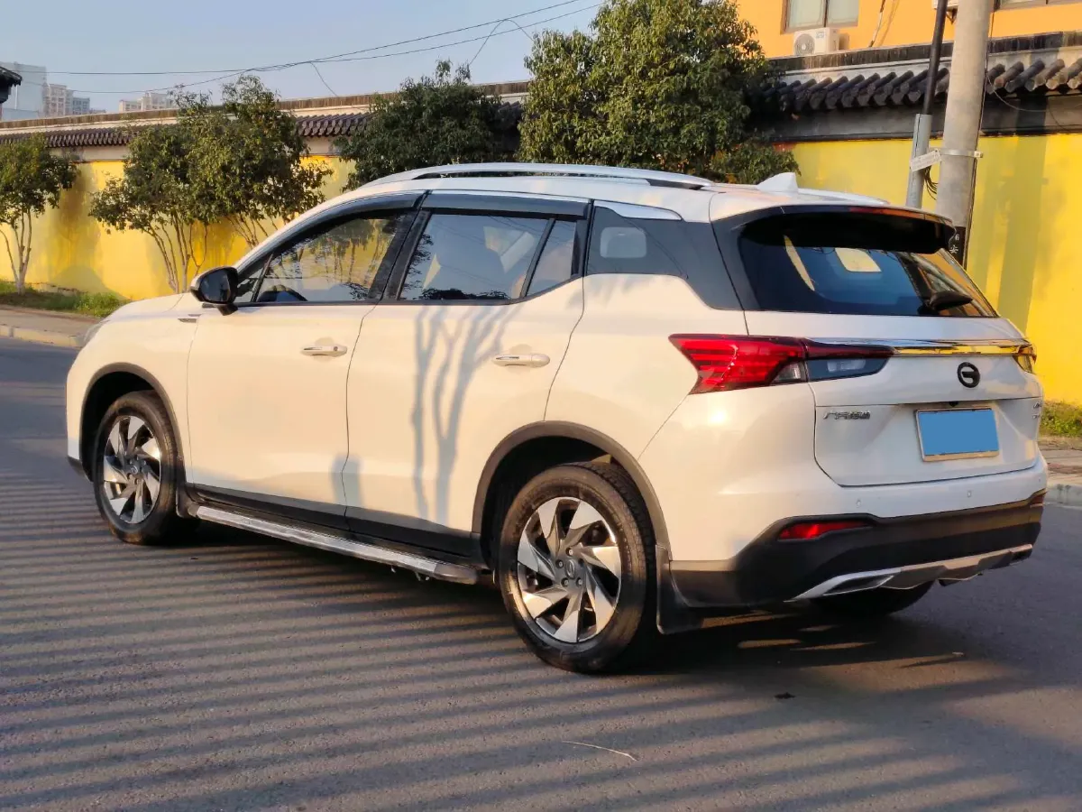 2021 GAC Trumpchi GS4 1.5T 169HP L4 7DCT,autocango,china used car exporter,china ev exporter,chinese used car exporter,chinese used ev exporter