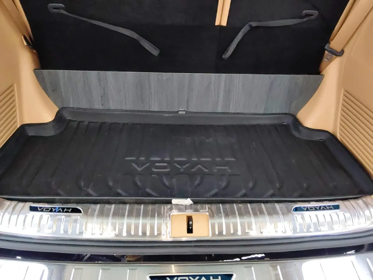 2022 Voyah Dream 1.5T 136HP L4 PHEV 25.57KWH,autocango,china used car exporter,china ev exporter,chinese used car exporter,chinese used ev exporter