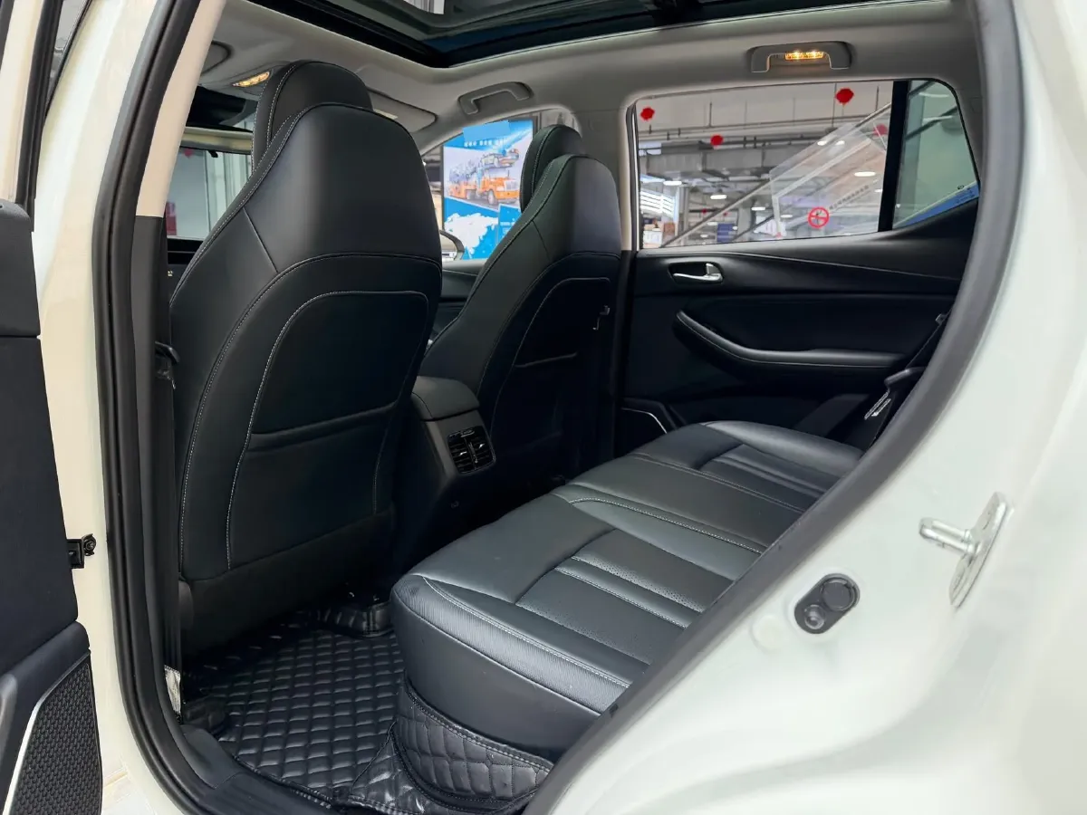 2022 GAC Trumpchi GS4 1.5T 169HP L4 6AT,autocango,china used car exporter,china ev exporter,chinese used car exporter,chinese used ev exporter