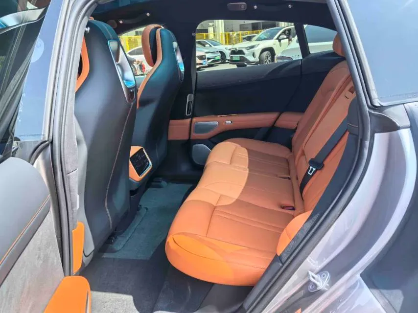 2025 MI YU7 BEV 101.7KWH,autocango,china used car exporter,china ev exporter,chinese used car exporter,chinese used ev exporter