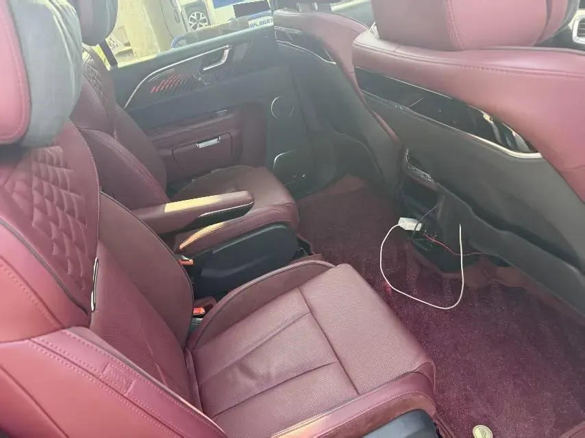 2022 HongQi E-HS9 BEV 120KWH,autocango,china used car exporter,china ev exporter,chinese used car exporter,chinese used ev exporter