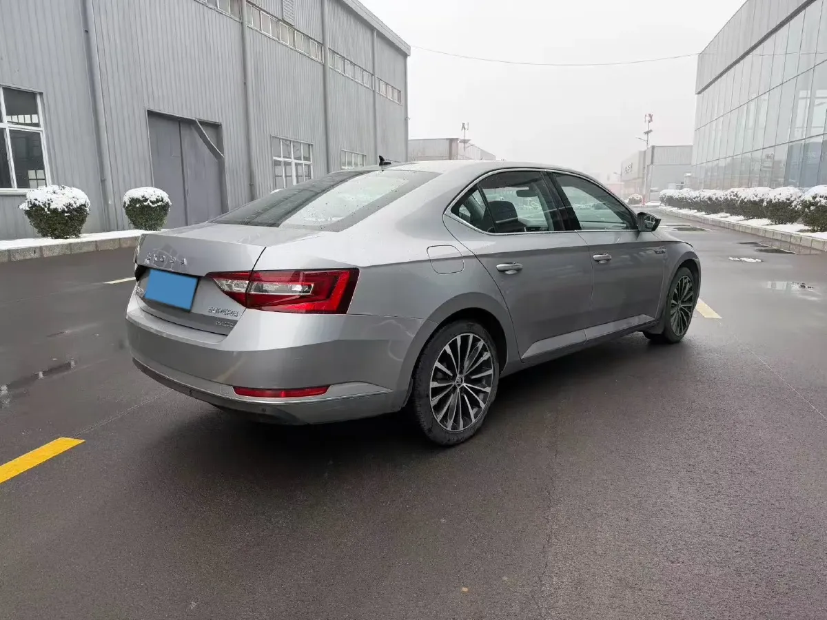 2018 Nissan Terra 2.5L 184HP L4 7AT,autocango,china used car exporter,china ev exporter,chinese used car exporter,chinese used ev exporter