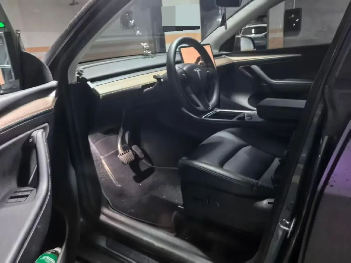 2022 Tesla Model Y BEV 60KWH,autocango,china used car exporter,china ev exporter,chinese used car exporter,chinese used ev exporter