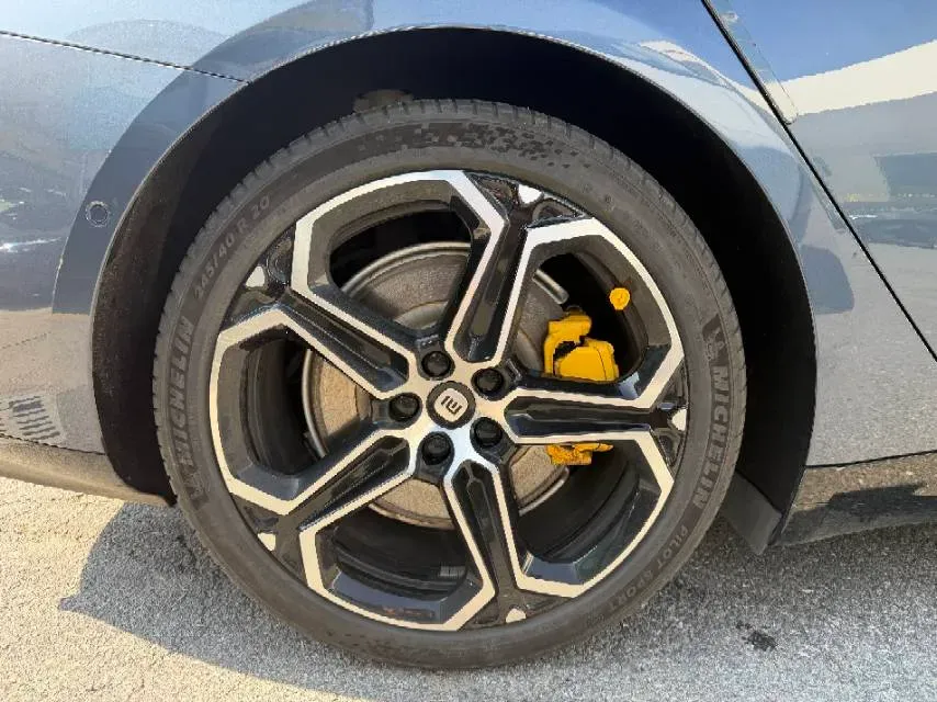 2024 MI SU7 BEV 94.3KWH,autocango,china used car exporter,china ev exporter,chinese used car exporter,chinese used ev exporter