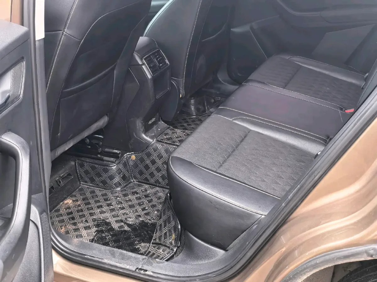 2019 Skoda Karoq 1.4T 150HP L4 7DCT,autocango,china used car exporter,china ev exporter,chinese used car exporter,chinese used ev exporter