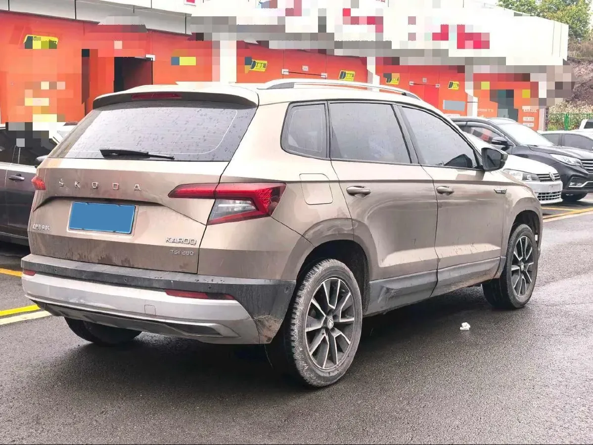 2019 Skoda Karoq 1.4T 150HP L4 7DCT,autocango,china used car exporter,china ev exporter,chinese used car exporter,chinese used ev exporter