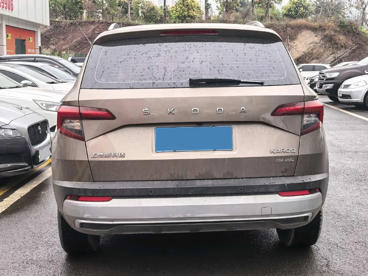 2019 Skoda Karoq 1.4T 150HP L4 7DCT,autocango,china used car exporter,china ev exporter,chinese used car exporter,chinese used ev exporter