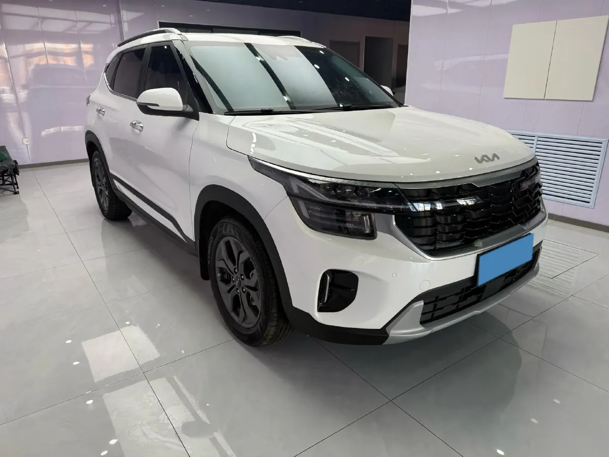 2023 Kia Seltos 1.5L 115HP L4 CVT,autocango,china used car exporter,china ev exporter,chinese used car exporter,chinese used ev exporter