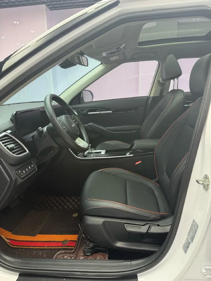 2023 Kia Seltos 1.5L 115HP L4 CVT,autocango,china used car exporter,china ev exporter,chinese used car exporter,chinese used ev exporter