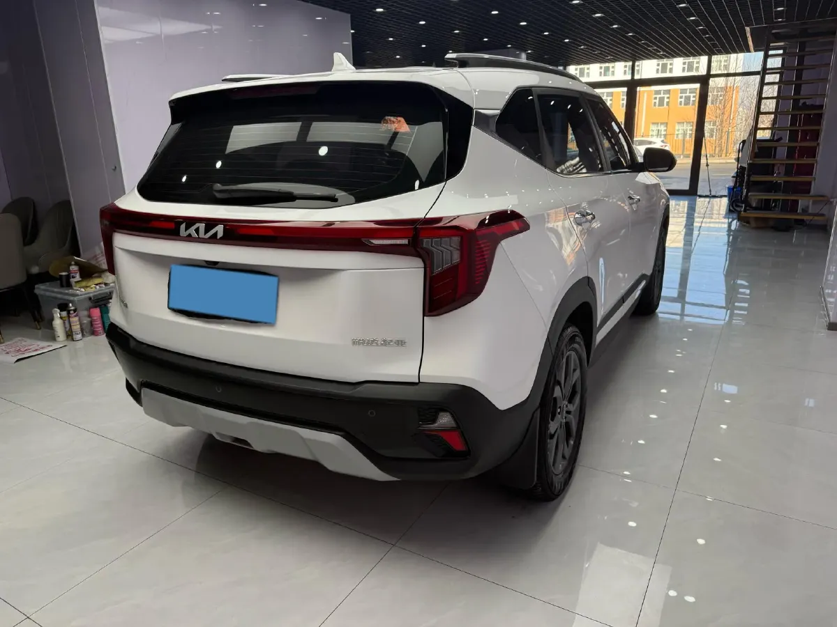 2023 Kia Seltos 1.5L 115HP L4 CVT,autocango,china used car exporter,china ev exporter,chinese used car exporter,chinese used ev exporter