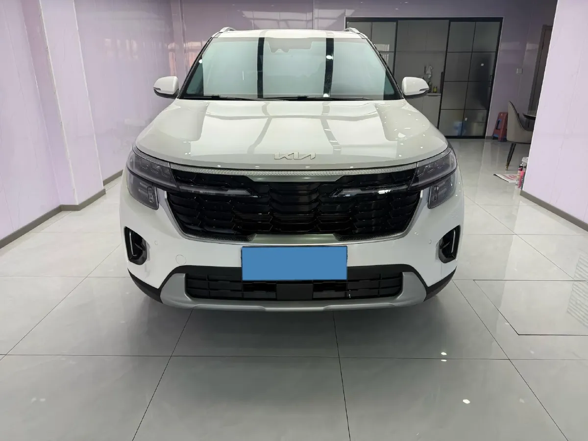 2023 Kia Seltos 1.5L 115HP L4 CVT,autocango,china used car exporter,china ev exporter,chinese used car exporter,chinese used ev exporter