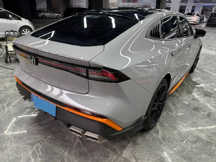 2024 ChangAn UNI-V 1.5T 188HP L4 7DCT,autocango,china used car exporter,china ev exporter,chinese used car exporter,chinese used ev exporter