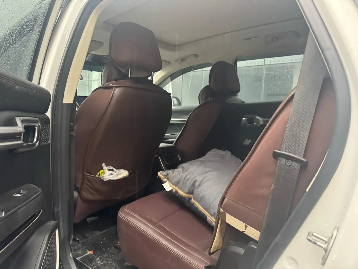 2022 Geely Okavango 1.8T 184HP L4 7DCT,autocango,china used car exporter,china ev exporter,chinese used car exporter,chinese used ev exporter