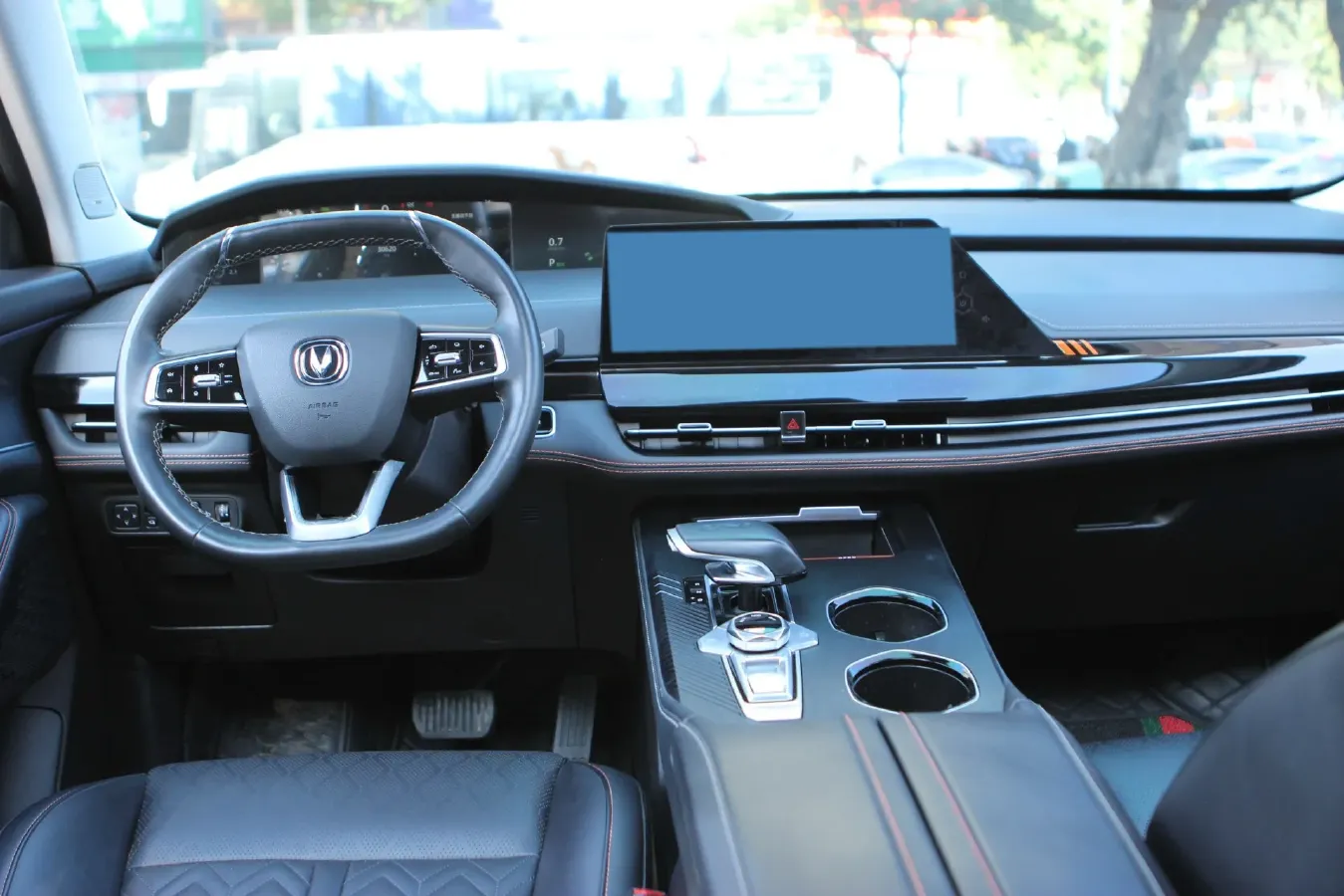 2021 ChangAn UNI-K 2.0T 233HP L4 8AT,autocango,china used car exporter,china ev exporter,chinese used car exporter,chinese used ev exporter