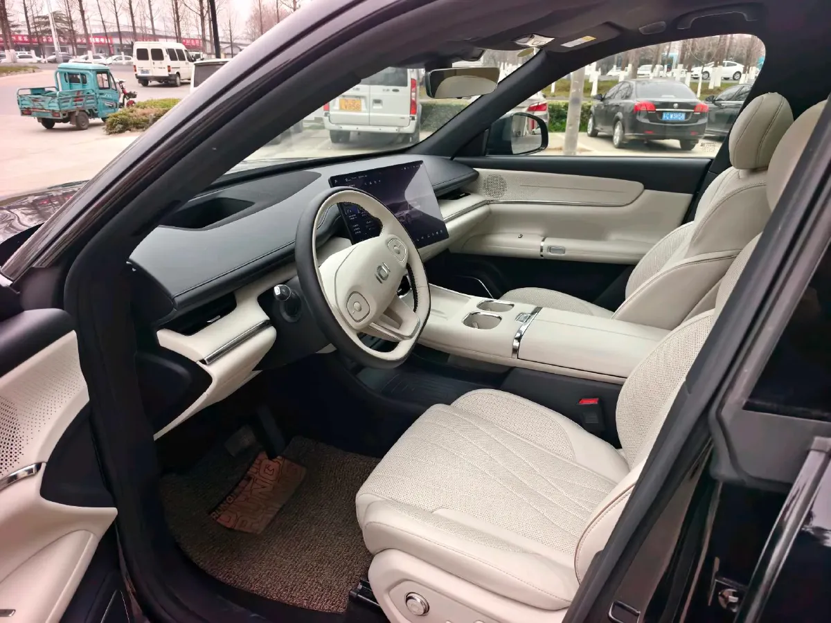 2025 ChangAn QiYuan Q07 1.5L 98HP L4 E-CVT PHEV,autocango,china used car exporter,china ev exporter,chinese used car exporter,chinese used ev exporter