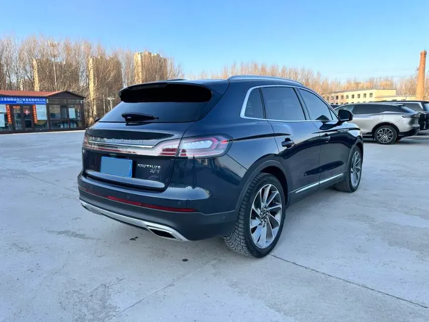 2021 Lincoln Nautilus 2.7T 322HP V6 8AT,autocango,china used car exporter,china ev exporter,chinese used car exporter,chinese used ev exporter