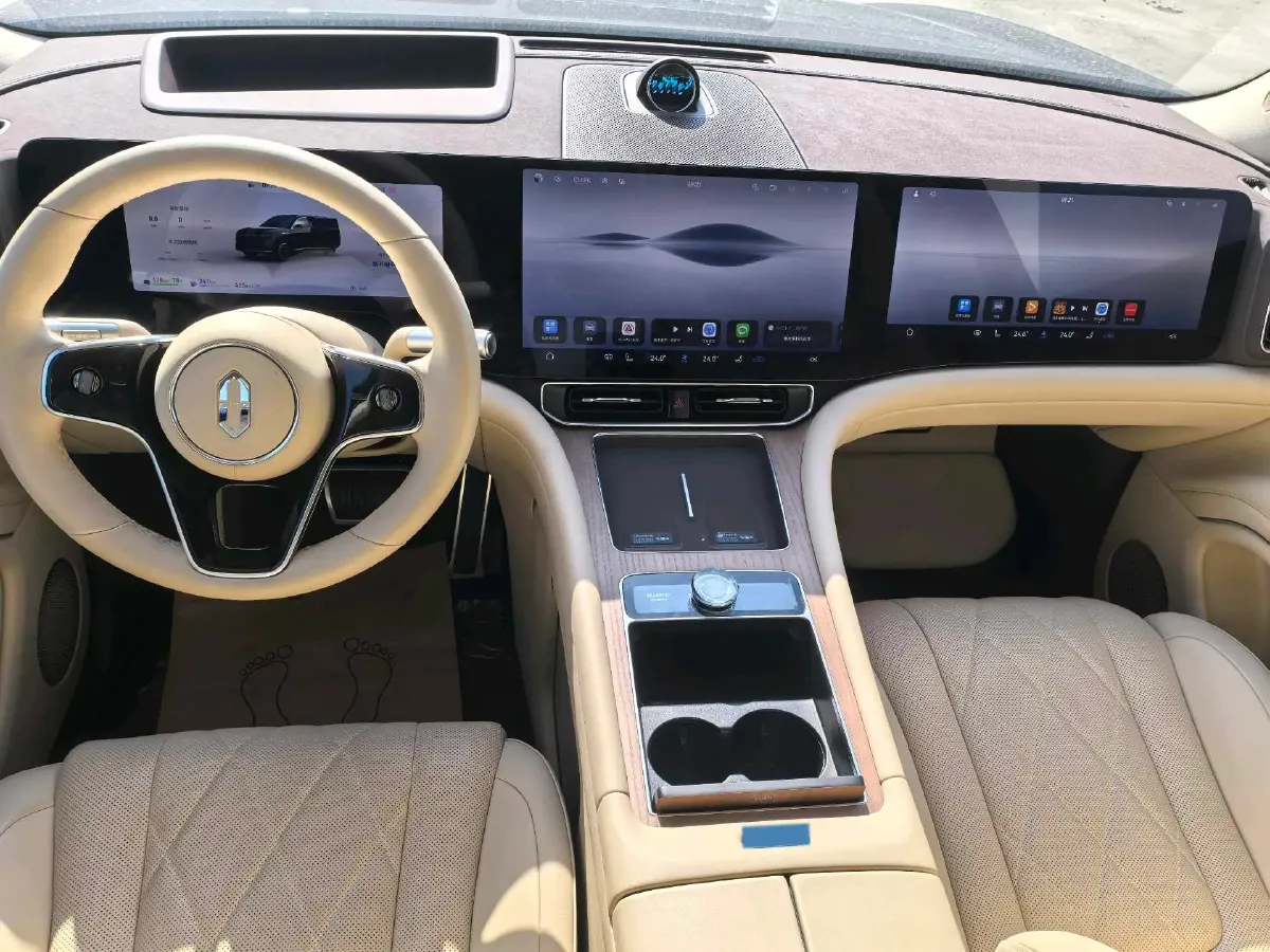 2024 AITO AITO M9 1.5T 152HP L4 REEV 42KWH,autocango,china used car exporter,china ev exporter,chinese used car exporter,chinese used ev exporter