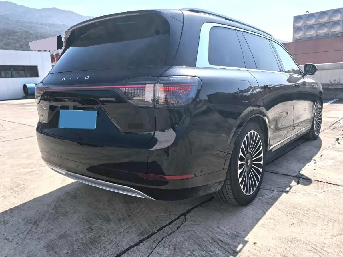 2024 AITO AITO M9 1.5T 152HP L4 REEV 42KWH,autocango,china used car exporter,china ev exporter,chinese used car exporter,chinese used ev exporter