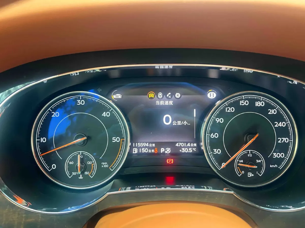 2017 Bentley Bentayga 6.0T 608HP W12 8AT,autocango,china used car exporter,china ev exporter,chinese used car exporter,chinese used ev exporter