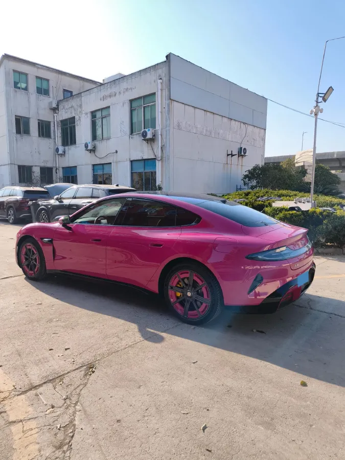 2024 MI SU7 BEV 73.6KWH,autocango,china used car exporter,china ev exporter,chinese used car exporter,chinese used ev exporter