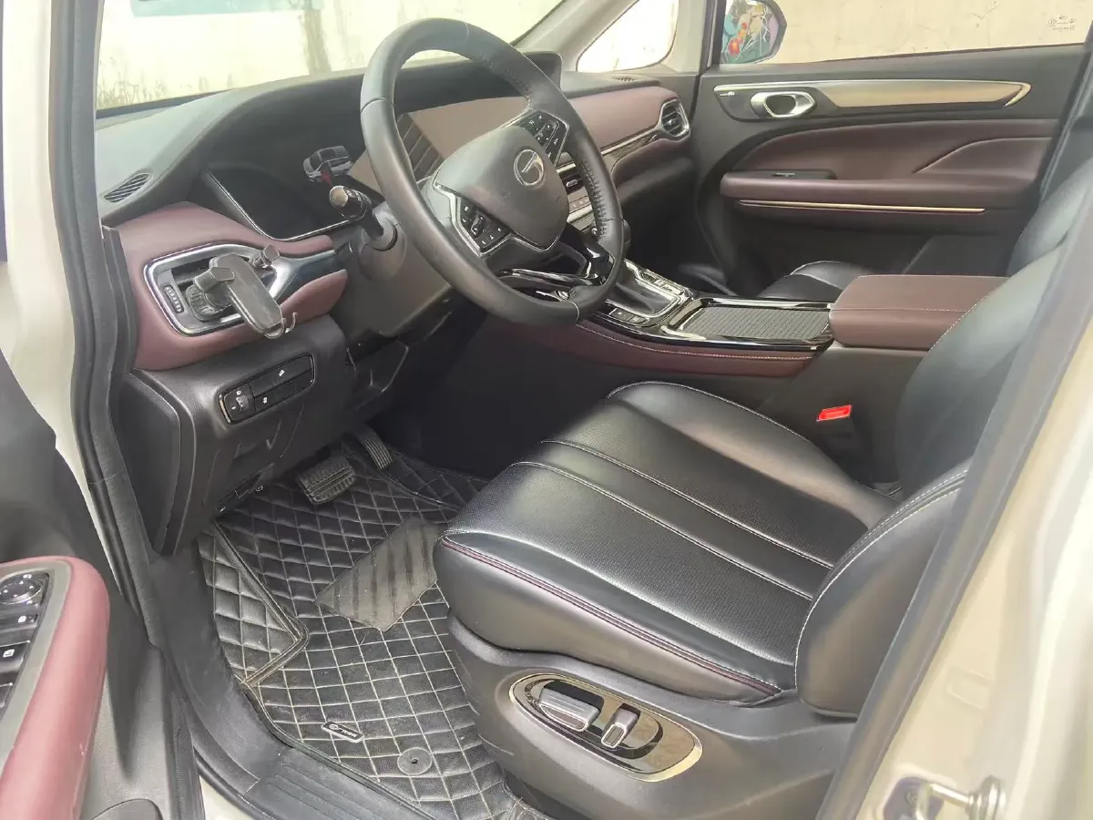 2023 GAC Trumpchi M6 1.5T 177HP L4 7DCT,autocango,china used car exporter,china ev exporter,chinese used car exporter,chinese used ev exporter