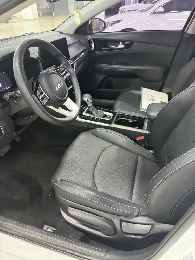 2021 Kia K3 1.5L 115HP L4 CVT,autocango,china used car exporter,china ev exporter,chinese used car exporter,chinese used ev exporter