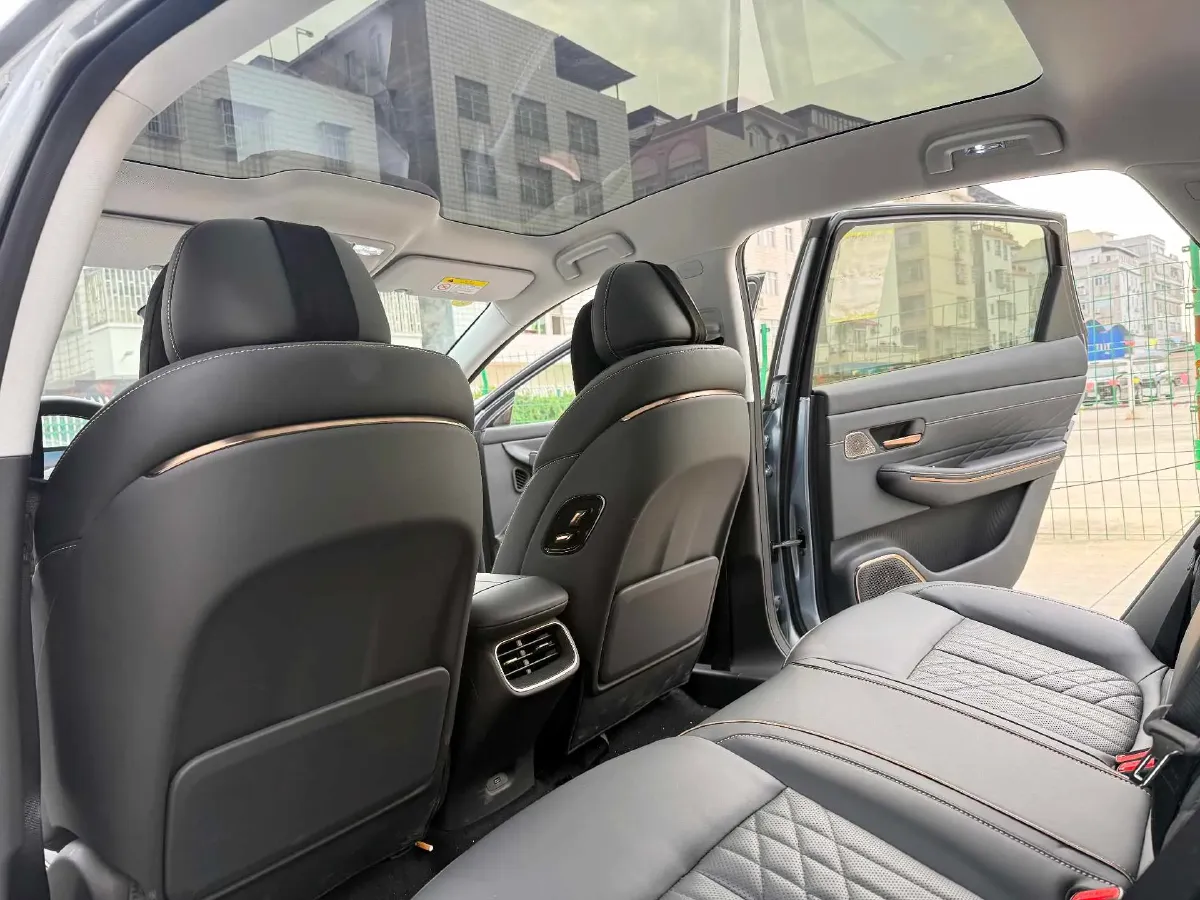 2025 BaoJun XiangJing BEV,autocango,china used car exporter,china ev exporter,chinese used car exporter,chinese used ev exporter